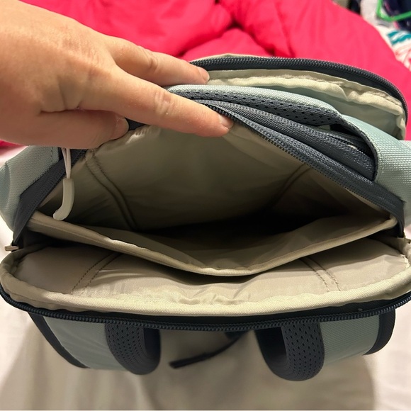 High Sierra Swerve Pro Backpack - Picture 14 of 16